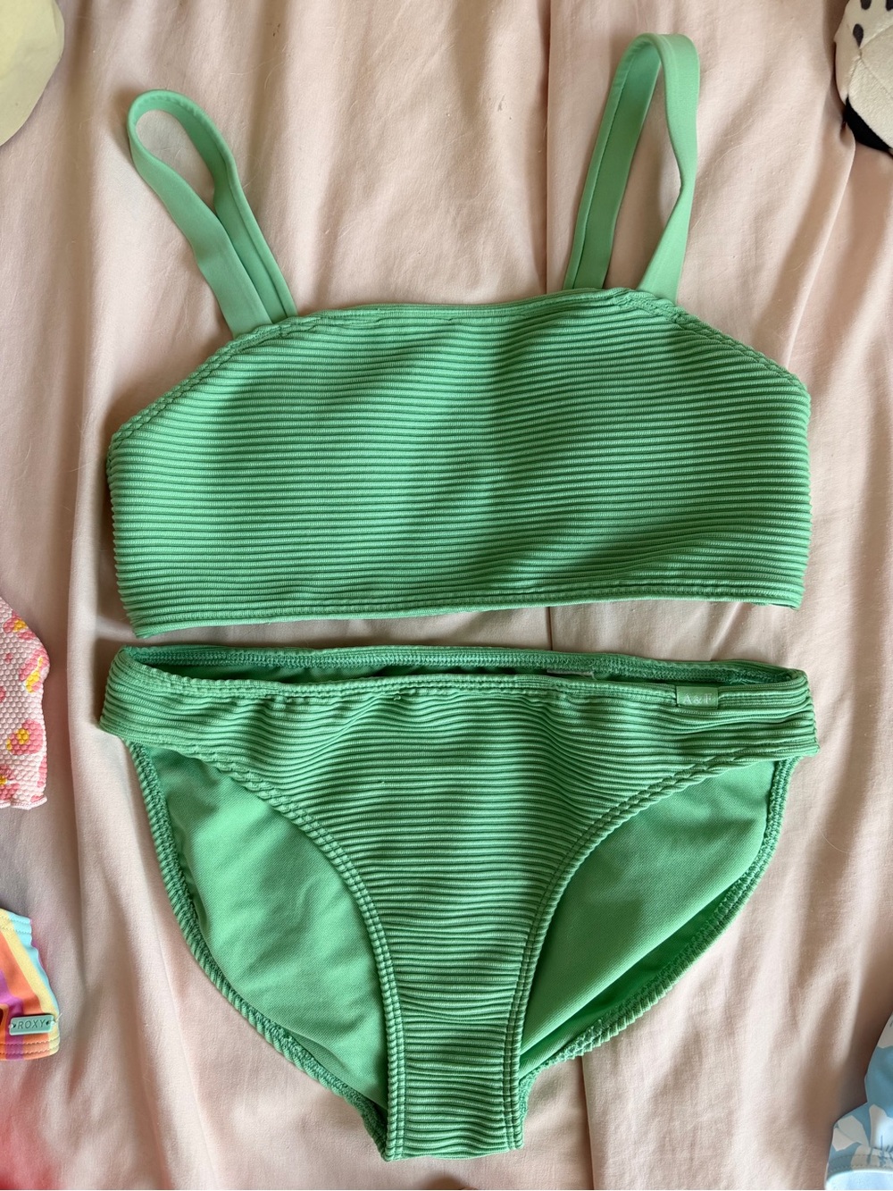 **Bikini Bundle** Roxy, Aerie, A&F - Picture 4 of 8